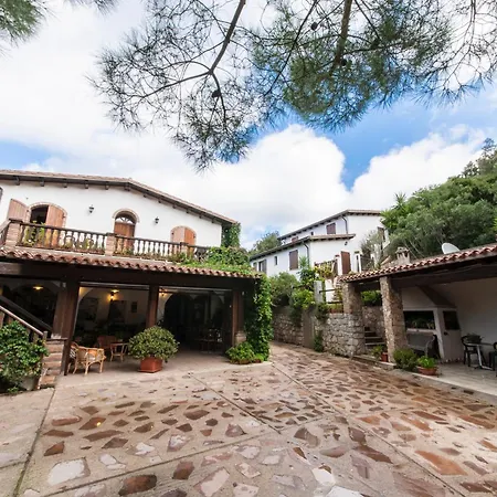Casa di campagna Turismo Rurale La Miniera Fiorita Arbus